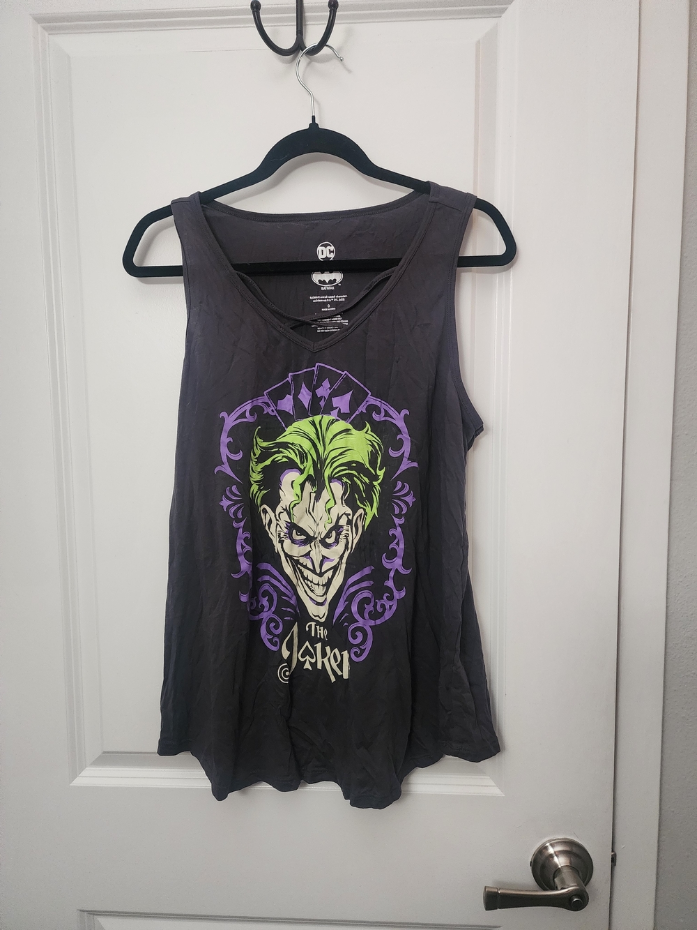 DC Comics Women's Joker Graphic Tank Top - Black with Purple & Green